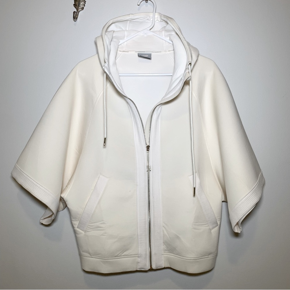 New Balance cream jacket women’s S.
